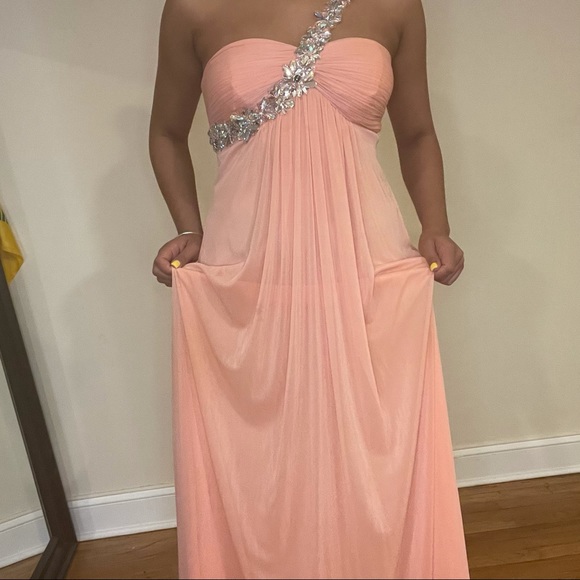 Peach Gown - Picture 5 of 12